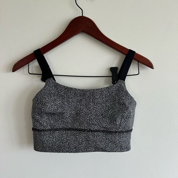 Women's Black and White Textured Bralette - Picture 5 of 9